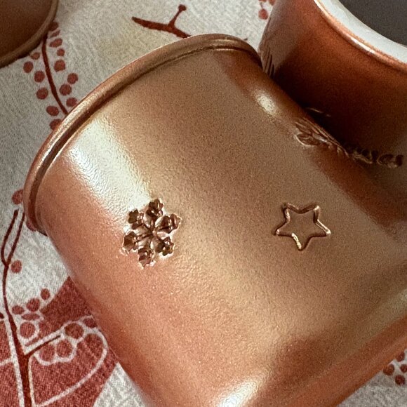 (4) La Fermière Yogurt Pots ~ Bronze Gold ‘Joyeuses Fetes’ - Picture 3 of 10